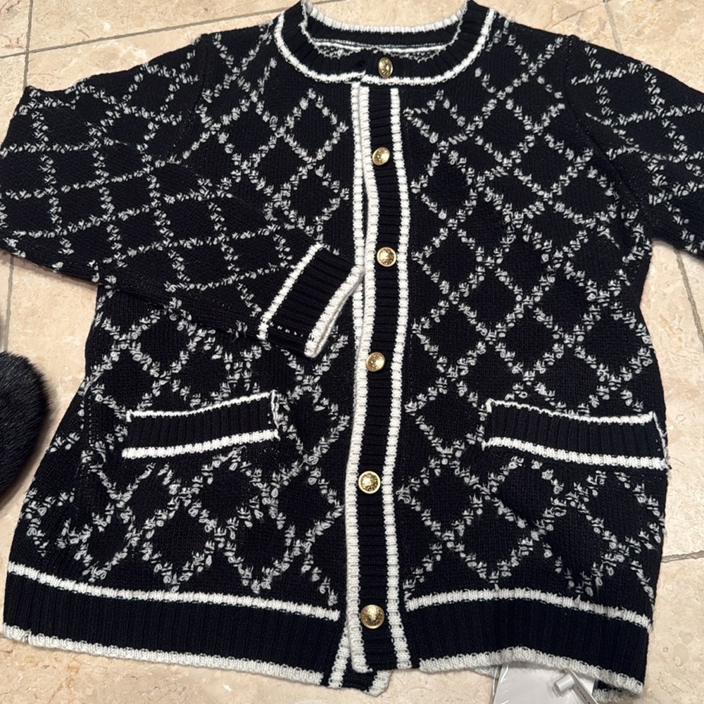 Chanel-inspired Cardigan - Picture 3 of 6